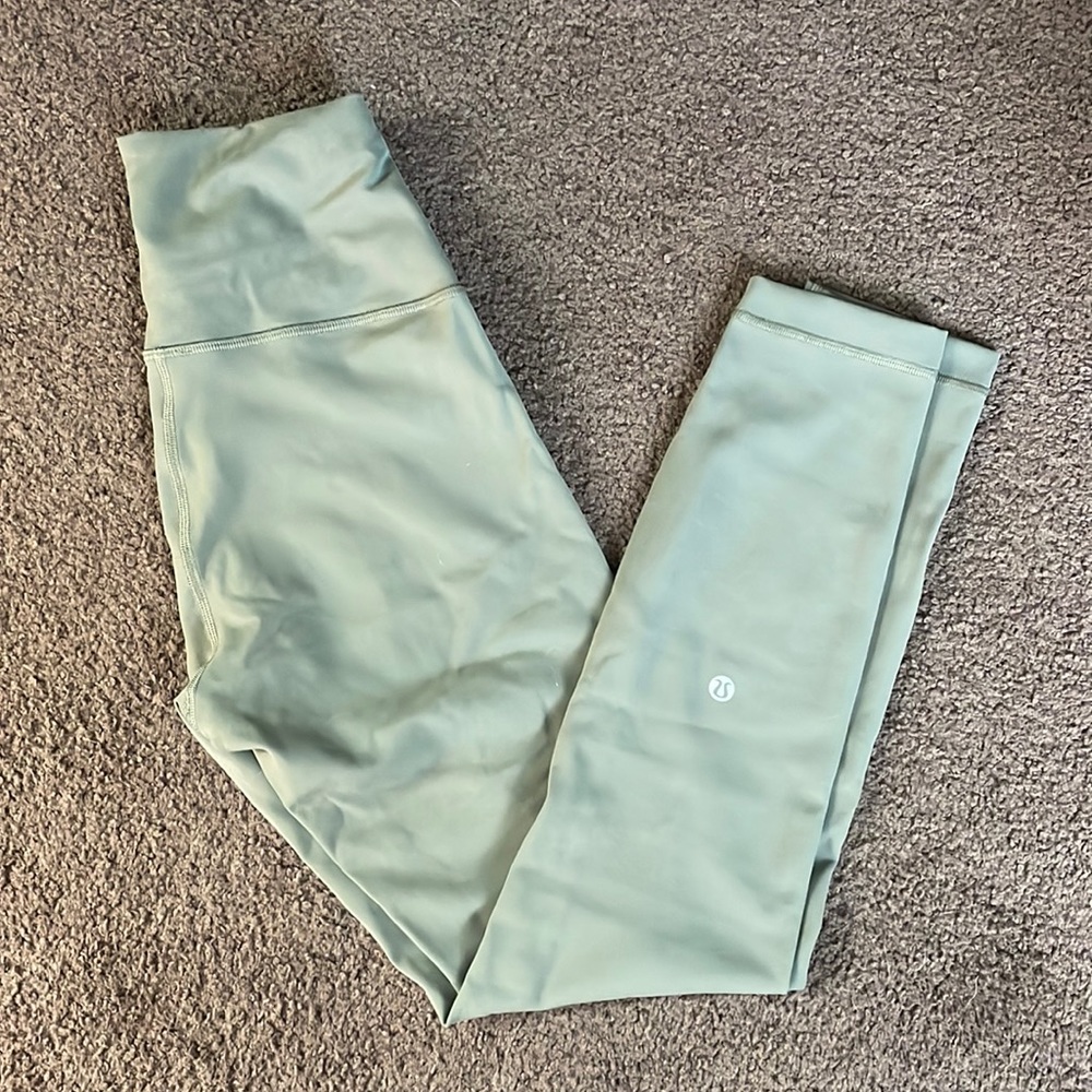 Lululemon wunder under leggings in sage green